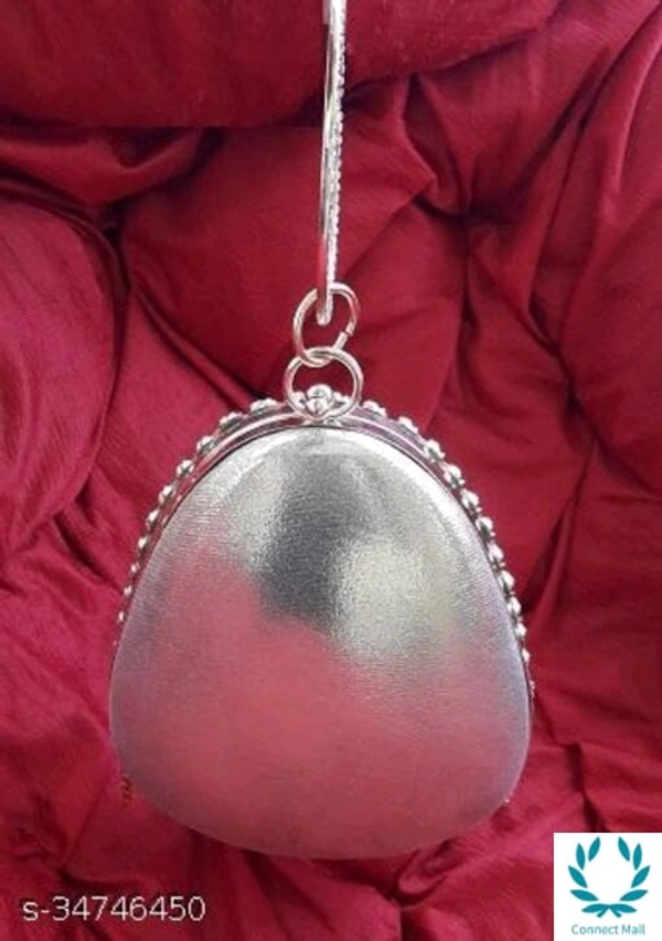 Fancy Latest Women Clutches